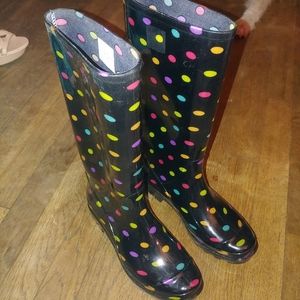 Rain boots